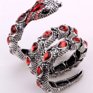 Charming snake bangle bracelet | upper arm cuff